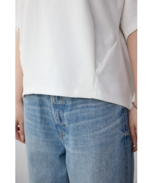 AZUL by moussy(アズールバイマウジー)の「コクーンカットトップス(Tシャツ/カットソー・レディース・ブラック/チャコールグレー/オフホワイト・FREE)」の13枚目の写真