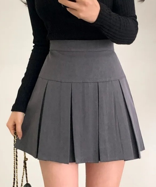 yuue' ( wear )（ユーイ）の「ボックスプリーツミニスカート インナーパンツ付き（スカート・レディース・グレー/ブラック/ブラウン・S/M/L）」の12枚目の写真