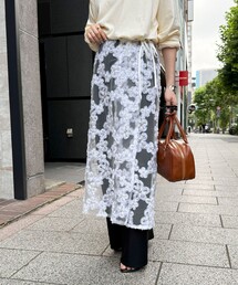 fredy emue（フレディエミュ）の「フラワーモチーフレイヤードスカート（スカート）」