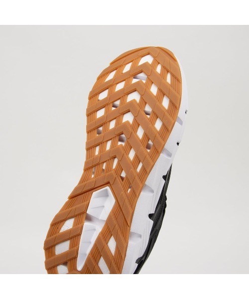 Reebok(リーボック)の「ジグ ダイナミカ 6 / ZIG DYNAMICA 6(スニーカー・レディース・ブラック/ホワイト×グレー/アクア/アイボリー・22.5cm/23.0cm/23.5cm/24.5cm/24.0cm/25.0cm/25.5cm/26.0cm/22.0cm)」の12枚目の写真