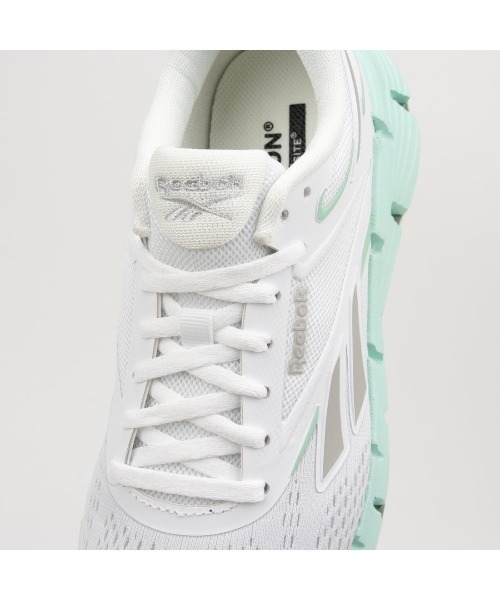 Reebok(リーボック)の「ジグ ダイナミカ 6 / ZIG DYNAMICA 6(スニーカー・レディース・ブラック/ホワイト×グレー/アクア/アイボリー・22.5cm/23.0cm/23.5cm/24.5cm/24.0cm/25.0cm/25.5cm/26.0cm/22.0cm)」の19枚目の写真