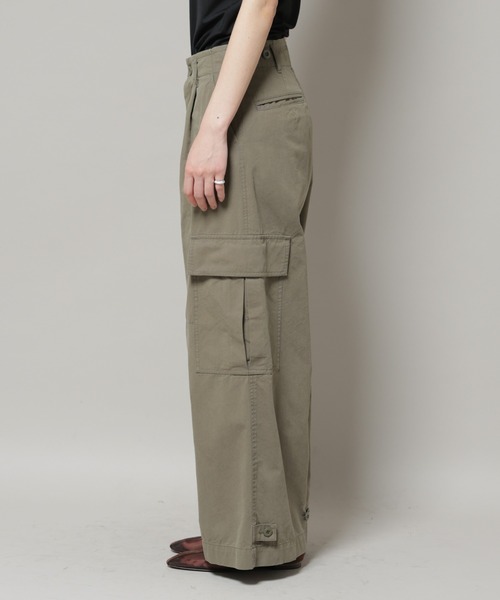 NANO universe（ナノユニバース）の「サイドポケットワイドチノパンツ（チノパンツ・レディース・オフホワイト/カーキ・S/M）」の18枚目の写真
