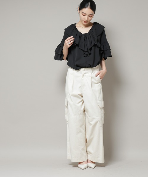 NANO universe（ナノユニバース）の「サイドポケットワイドチノパンツ（チノパンツ・レディース・オフホワイト/カーキ・S/M）」の11枚目の写真