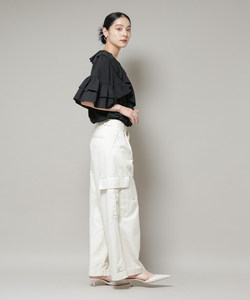 NANO universe（ナノユニバース）の「サイドポケットワイドチノパンツ（チノパンツ・レディース・オフホワイト/カーキ・S/M）」の14枚目の写真