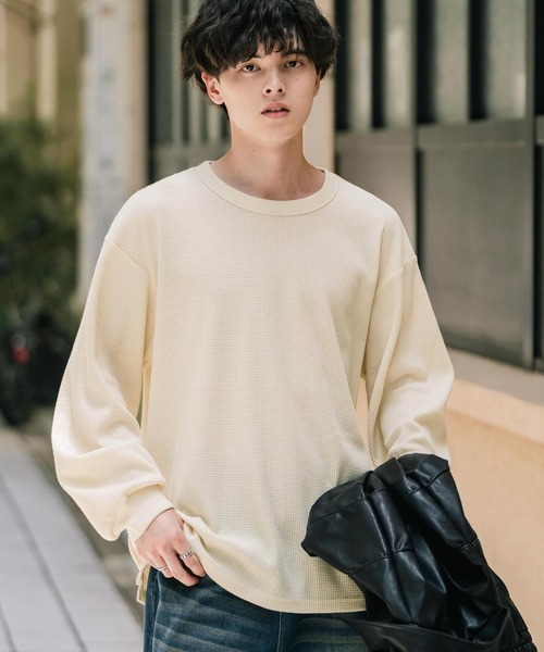 Rocky Monroe(ロッキーモンロー)の「新色追加 オーバーサイズ T/Cワッフルクルーネック長袖Tシャツ(Tシャツ/カットソー・メンズ・チャコール/オートミール/ホワイト/ブラック/グレー/ブルーグレー/ピンク・L/XL/M)」の6枚目の写真