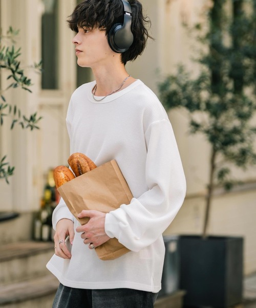 Rocky Monroe(ロッキーモンロー)の「新色追加 オーバーサイズ T/Cワッフルクルーネック長袖Tシャツ(Tシャツ/カットソー・メンズ・チャコール/オートミール/ホワイト/ブラック/グレー/ブルーグレー/ピンク・L/XL/M)」の13枚目の写真