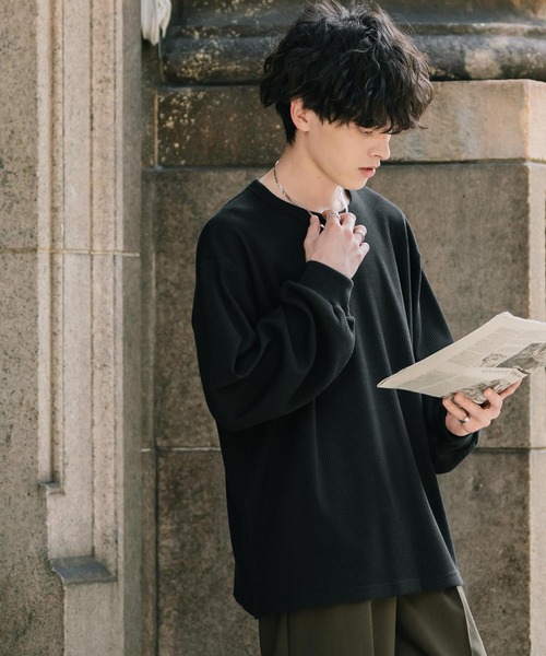 Rocky Monroe(ロッキーモンロー)の「新色追加 オーバーサイズ T/Cワッフルクルーネック長袖Tシャツ(Tシャツ/カットソー・メンズ・チャコール/オートミール/ホワイト/ブラック/グレー/ブルーグレー/ピンク・L/XL/M)」の19枚目の写真