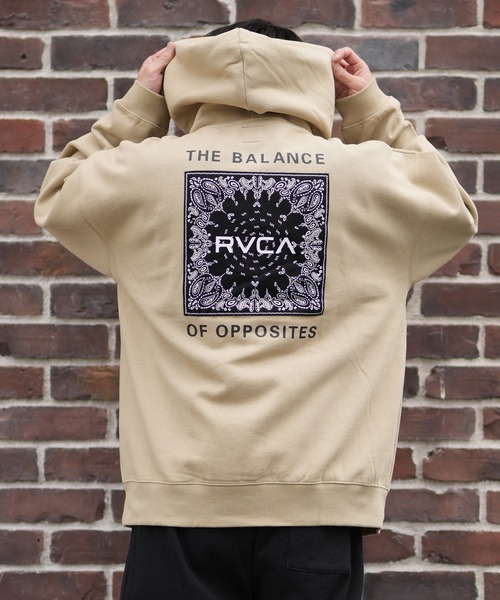 RVCA(ルーカ)の「RVCA/ルーカ プルオーバー/パーカー バックプリント バンダナ柄 BF042-P01(パーカー・メンズ・ブラック×グレー/カーキブラウン/ホワイト×ブラック・M/L/S)」の19枚目の写真