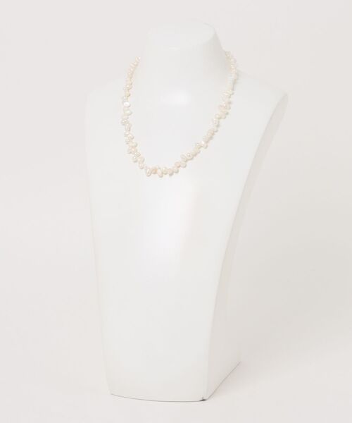 mysty woman（ミスティウーマン）の「淡水メロウパールネックレス 598089（ネックレス・レディース・ホワイト・FREE）」の5枚目の写真