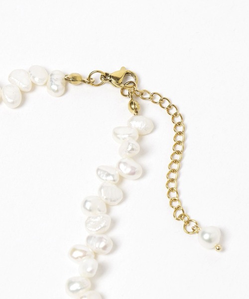 mysty woman（ミスティウーマン）の「淡水メロウパールネックレス 598089（ネックレス・レディース・ホワイト・FREE）」の4枚目の写真