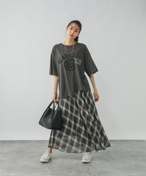 GLOBAL WORK(グローバルワーク)の「リメイク風プリントT/584673(Tシャツ/カットソー・レディース・ホワイト/ダークグレー/チャコールグレー・MEDIUM/LARGE)」の8枚目の写真