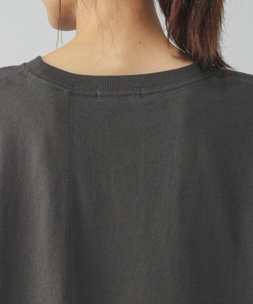 GLOBAL WORK(グローバルワーク)の「リメイク風プリントT/584673(Tシャツ/カットソー・レディース・ホワイト/ダークグレー/チャコールグレー・MEDIUM/LARGE)」の20枚目の写真