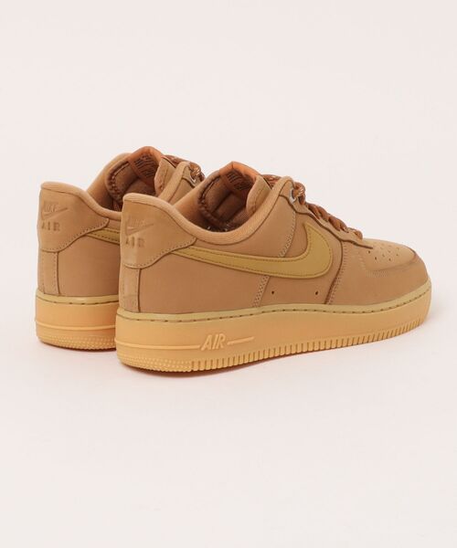 LITTLE UNION（リトルユニオン）の「【NIKE】CJ9179-200 ナイキ エア フォース 1 '07 WB Air Force 1（スニーカー・メンズ・ベージュ・27/26.5/27.5/28/28.5）」の2枚目の写真
