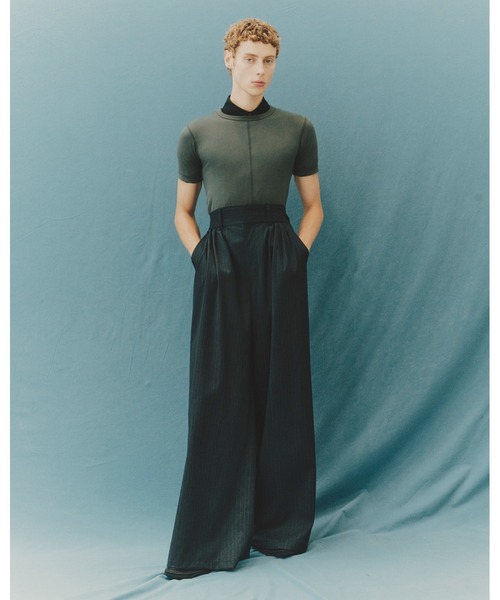 Juha（ユハ）の「EXTREME WIDE PINSTRIPE PANTS（スラックス・メンズ・チャコールグレー/ネイビー・2/3/4）」の12枚目の写真