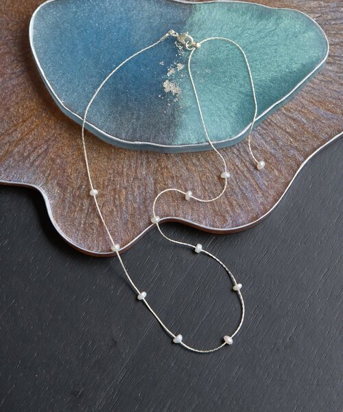 THE PAUSE（ザ ポーズ）の「【THE PAUSE】パールドットネックレス（ネックレス・レディース・ゴールド/シルバー・FREE）」の5枚目の写真