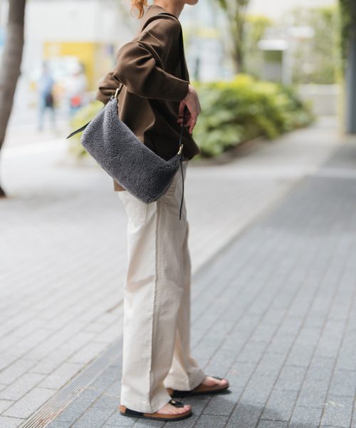 セール】VIOLAd'ORO / ヴィオラドーロ ボアショルダーバッグ