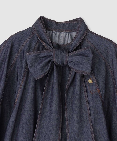 ANAYI(アナイ)の「【セットアップ対応商品】ライトデニムライクボウブラウス(シャツ/ブラウス・レディース・ブルー・38/36)」の13枚目の写真