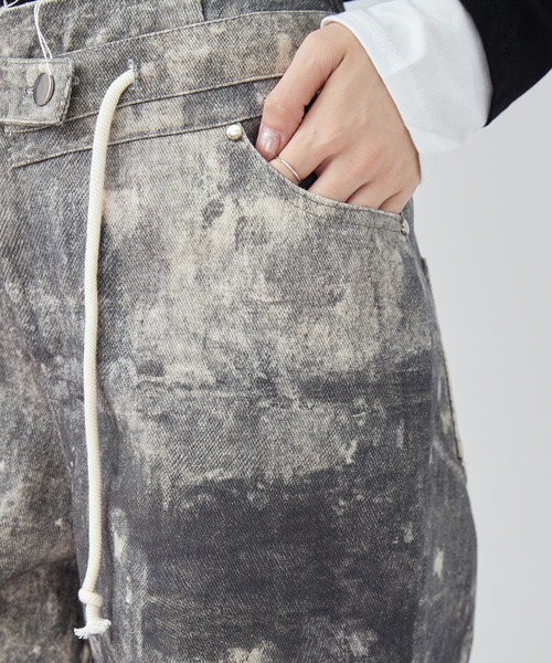 SUWDEE（スーディー）の「high waist washed denim pants（デニムパンツ・レディース・グレー・S）」の8枚目の写真