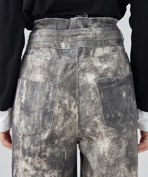 SUWDEE（スーディー）の「high waist washed denim pants（デニムパンツ・レディース・グレー・S）」の9枚目の写真