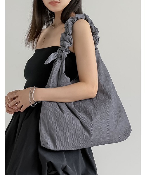 Re:EDIT（リエディ）の「2WAYハンドルドロストバッグ（ショルダーバッグ・レディース・ブラック/グレー/レオパード・FREE）」の2枚目の写真