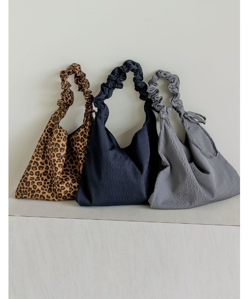 Re:EDIT（リエディ）の「2WAYハンドルドロストバッグ（ショルダーバッグ・レディース・ブラック/グレー/レオパード・FREE）」の9枚目の写真