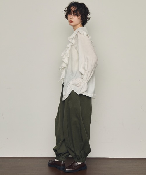 Trish（トリッシュ）の「TPUワッシャーバルーンロングパンツ（その他パンツ・レディース・カーキ/ブラック/アイボリー・MEDIUM）」の13枚目の写真