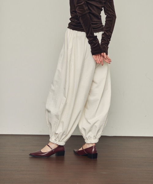 Trish（トリッシュ）の「TPUワッシャーバルーンロングパンツ（その他パンツ・レディース・カーキ/ブラック/アイボリー・MEDIUM）」の6枚目の写真