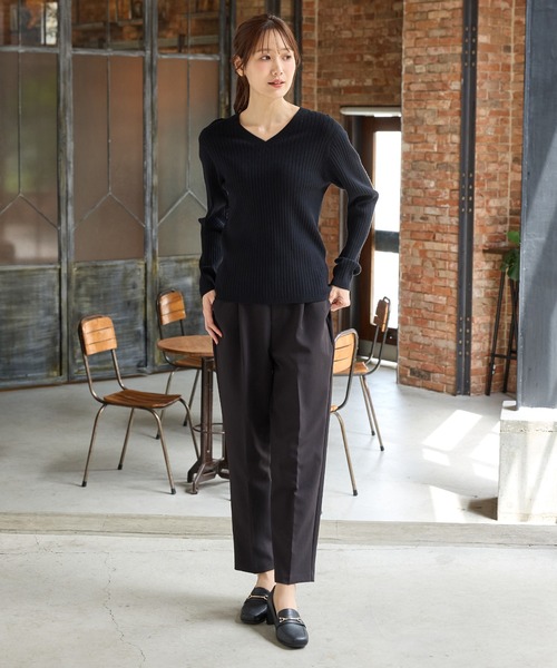 Honeys（ハニーズ）の「リブＶネックニット（ニット/セーター・レディース・オレンジ/ネイビー/モカ/ラベンダー/ブルー/ヘザーチャコール/ブラック/ライトベージュ/アイボリー・L/LL/M/S）」の16枚目の写真