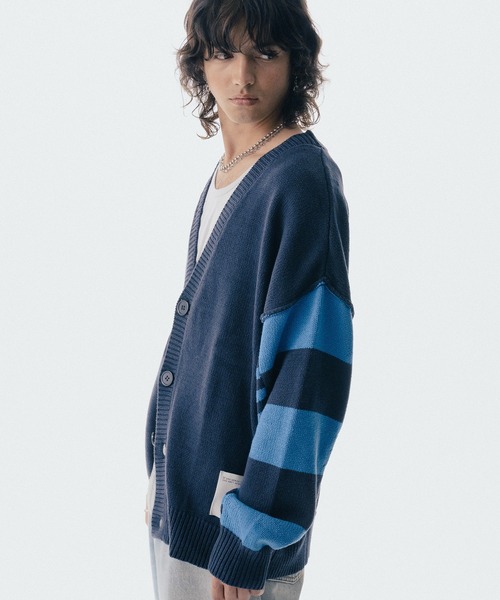 Maison ULA（メゾンウラ）の「【Maison ULA】ボーダースリーブカーディガン（カーディガン/ボレロ・メンズ・ネイビー・1/2）」の2枚目の写真