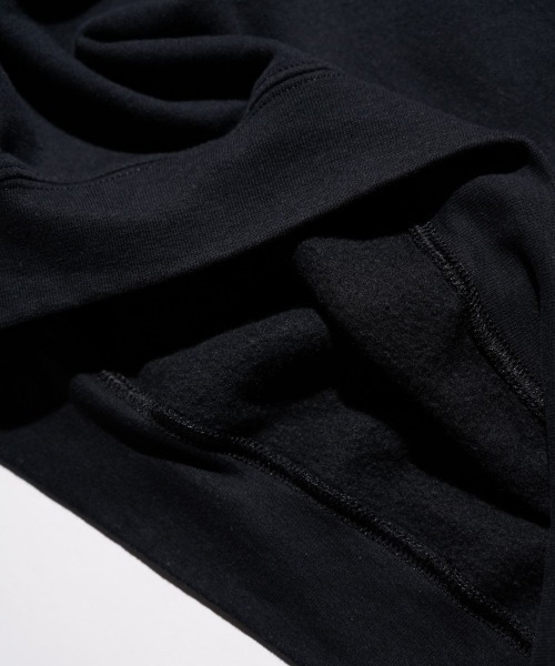 THRIFTY LOOK（スリフティールック）の「THRIFTY LOOK / スリフティールック THRIFTY "ONE-PIECE" CREW SWEAT ユーズド加工 ワンピース クルーネックスウェット（スウェット・メンズ・ブラック・LARGE/X-LARGE）」の5枚目の写真