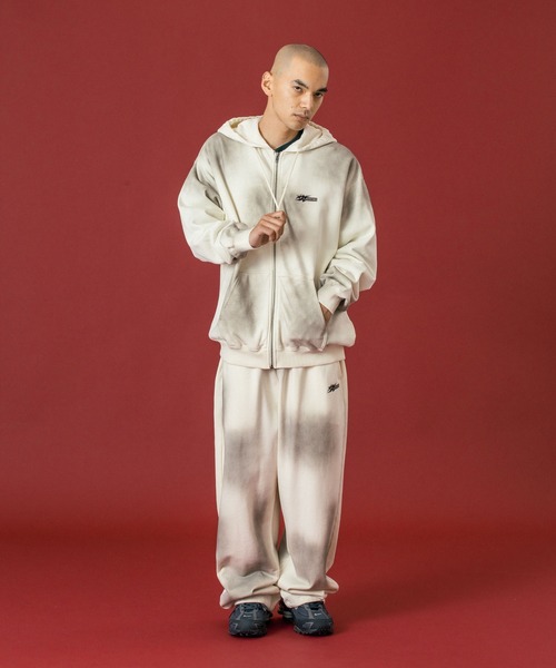XLARGE（エクストララージ）の「SPRAY DYED SWEAT PANTS（スウェットパンツ・メンズ・ネイビー/ブラック/オフホワイト・S/M/L/XL）」の13枚目の写真