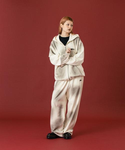 XLARGE（エクストララージ）の「SPRAY DYED SWEAT PANTS（スウェットパンツ・メンズ・ネイビー/ブラック/オフホワイト・S/M/L/XL）」の17枚目の写真