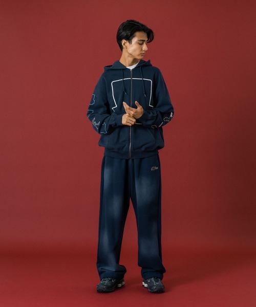 XLARGE（エクストララージ）の「SPRAY DYED SWEAT PANTS（スウェットパンツ・メンズ・ネイビー/ブラック/オフホワイト・S/M/L/XL）」の20枚目の写真