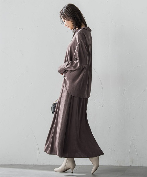 LAUTREAMONT(ロートレアモン)の「エアリースエードシャツブラウス≪洗濯機で洗える≫(シャツ/ブラウス・レディース・ベージュ/ブラウン・9号)」の14枚目の写真