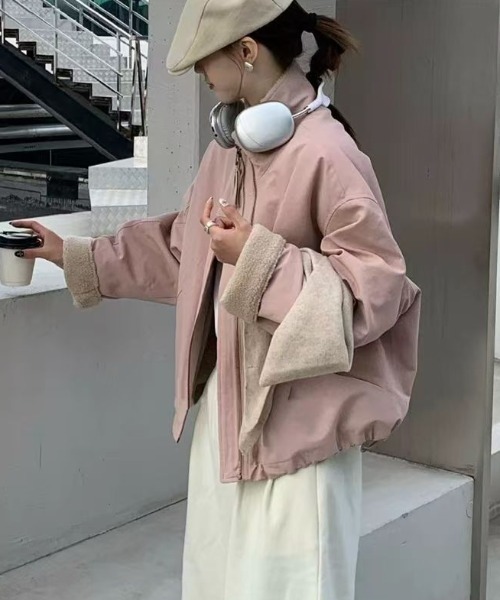 Teem Store(チームストア)の「【再入荷】【裏ボア】スタンドネックあったかいブルゾン(ブルゾン・レディース・ベージュ/ピンク/ブラック・M)」の10枚目の写真