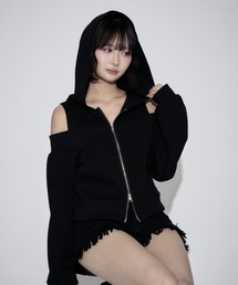 WANT SLIP（ウォント スリップ）の「Off-the-shoulder Layered Hoodie / オフショルダーレイヤードパーカー（パーカー）」