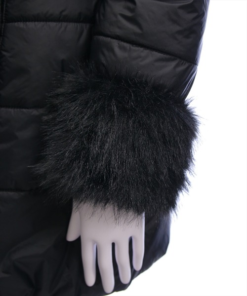 clear（クリア）の「ベルト付きミドル丈中綿ダウン［大人 カジュアル 着回し力抜群］（ダウンジャケット/コート・レディース・アイボリー/ブラック・F）」の17枚目の写真