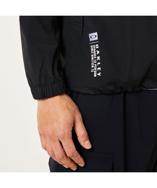 OAKLEY(オークリー)の「オークリー OAKLEY TACTFUL WIND JACKET 6.0/ウィンドジャケット/ゴルフ/ベスト/撥水/防風/MENS/メンズ/OAKLEY(その他アウター・メンズ・ホワイト/ブラック・S/L/M/XL)」の18枚目の写真