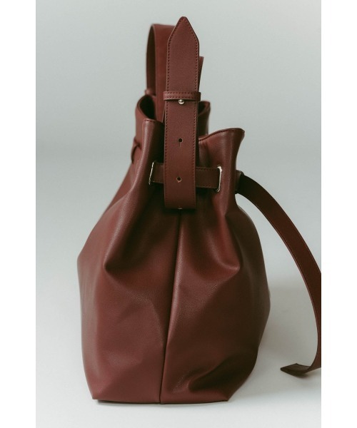 Knuth Marf（クヌースマーフ）の「belted leather big bag（ボストン 