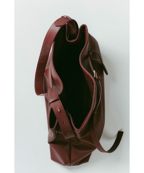 Knuth Marf（クヌースマーフ）の「belted leather big bag（ボストン 