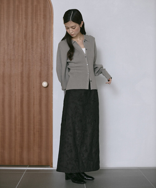 Firsthand（ファーストハンド）の「Firsthand/ファーストハンド フラワー刺繍 Iライン イージースカート（スカート・レディース・ブラック/チャコールグレー・S/M）」の19枚目の写真