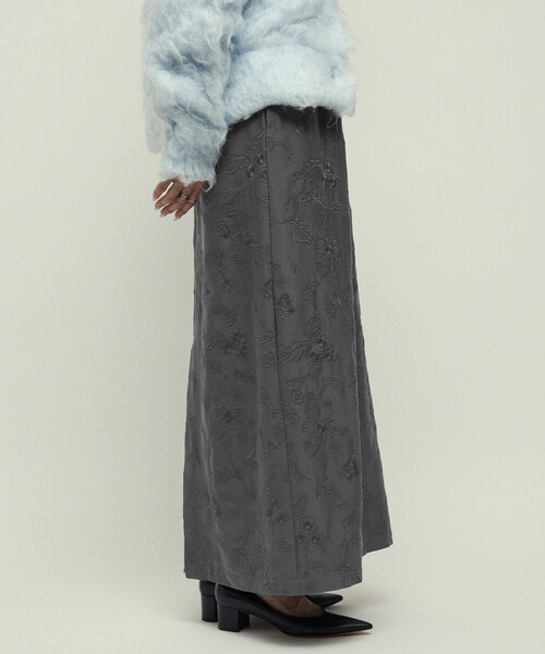 Firsthand（ファーストハンド）の「Firsthand/ファーストハンド フラワー刺繍 Iライン イージースカート（スカート・レディース・ブラック/チャコールグレー・S/M）」の5枚目の写真