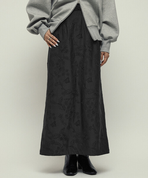 Firsthand（ファーストハンド）の「Firsthand/ファーストハンド フラワー刺繍 Iライン イージースカート（スカート・レディース・ブラック/チャコールグレー・S/M）」の13枚目の写真