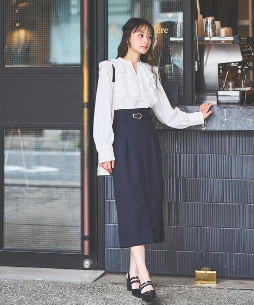 SWINGLE(スウィングル)の「パールボタン付フリルブラウス(シャツ/ブラウス・レディース・ブラック/オフホワイト/ベージュ・FREE)」の18枚目の写真