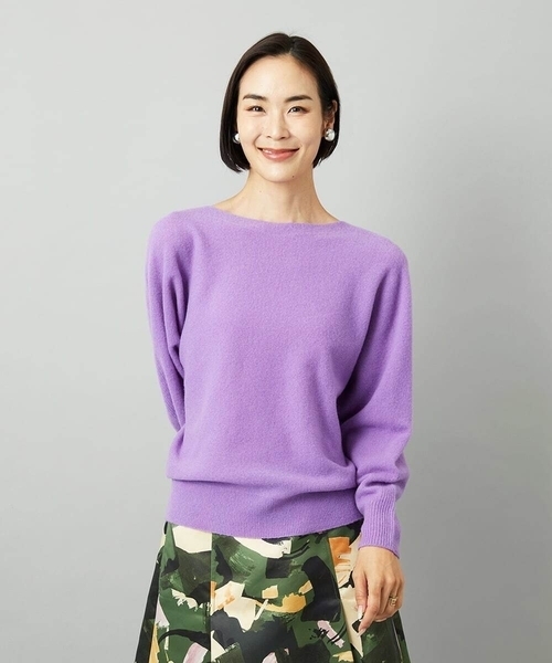 MICHEL KLEIN（ミッシェル・クラン）の「[定番人気]ホールガーメント(R)ドルマンスリーブニット（ニット/セーター・レディース・ライトグレー/アイボリー/ブルー/パープル・38）」の4枚目の写真