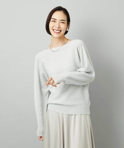 MICHEL KLEIN（ミッシェル・クラン）の「[定番人気]ホールガーメント(R)ドルマンスリーブニット（ニット/セーター・レディース・ライトグレー/アイボリー/ブルー/パープル・38）」の5枚目の写真