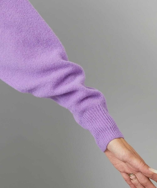 MICHEL KLEIN（ミッシェル・クラン）の「[定番人気]ホールガーメント(R)ドルマンスリーブニット（ニット/セーター・レディース・ライトグレー/アイボリー/ブルー/パープル・38）」の17枚目の写真