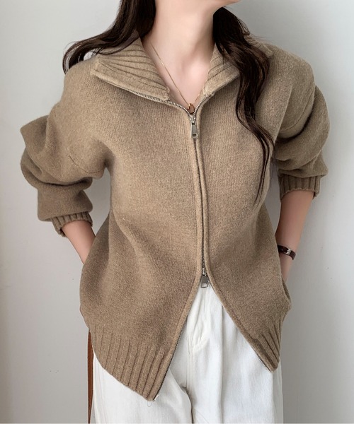 Maison Calme(メゾンカルム)の「ルーズシルエットダブルジップスタンドネックニットカーディガン 春ニット(ニット/セーター・レディース・ベージュ/ネイビー/ホワイト/ブラウン/ブラック・F)」の4枚目の写真