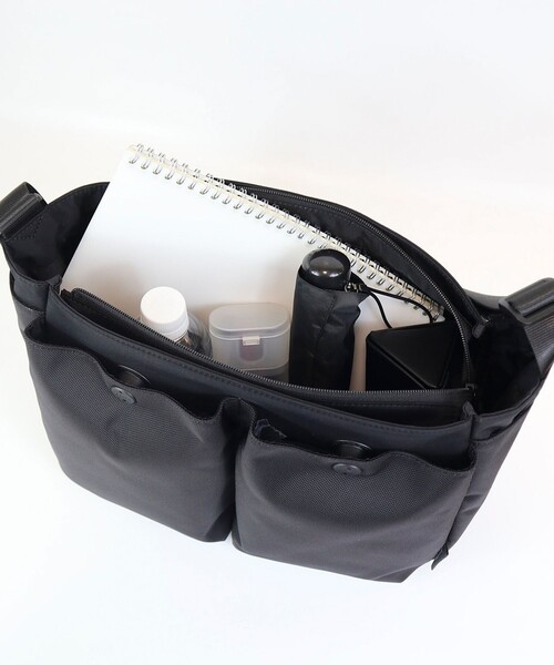 SML（エスエムエル）の「【SML/エスエムエル】PILOT SHOULDER BAG（ショルダーバッグ・メンズ・ブラック・FREE）」の10枚目の写真