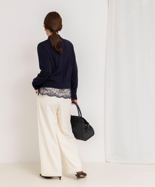 NOLLEY’S（ノーリーズ）の「ウォッシャブル裾レース2WAYオトナサテンブラウス（シャツ/ブラウス・レディース・ホワイト/ブラック/ネイビー・38）」の6枚目の写真